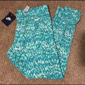 New Women’s Nike Workout Leggings